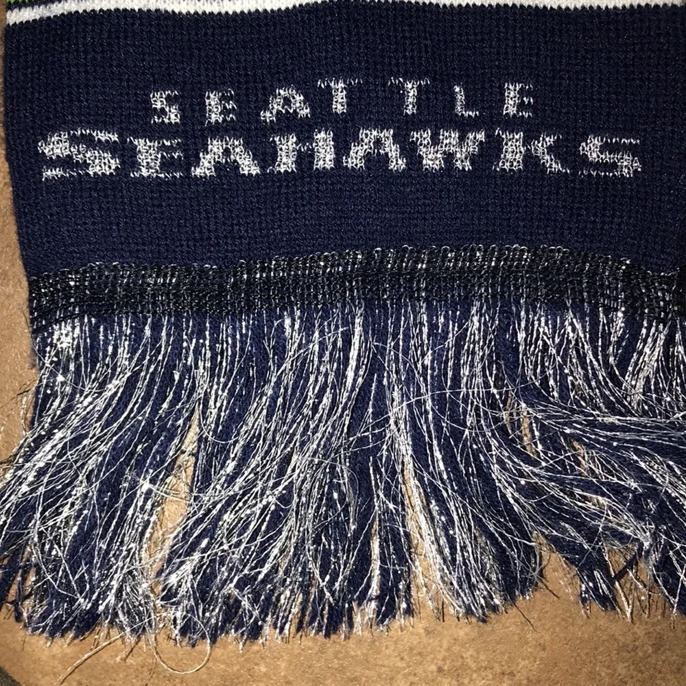 NFL Women’s Seahawks Knit Scarf